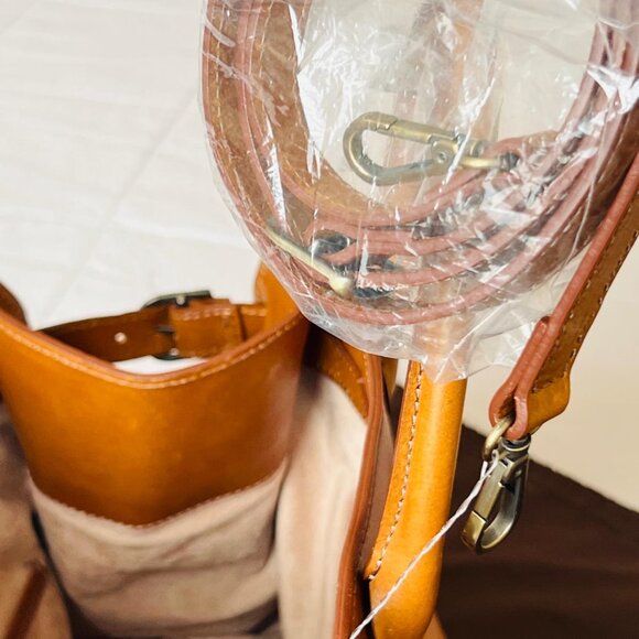 PRATESI Made in Italy Leather Satchel 💼 Elegant Gold Hardware, Adjustable Strap - Picture 14 of 16